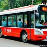 Home 19 베트남 버스 시스템 이해하기 - A bustling Vietnamese city street scene featuring a modern air-conditioned public bus with clear rou...